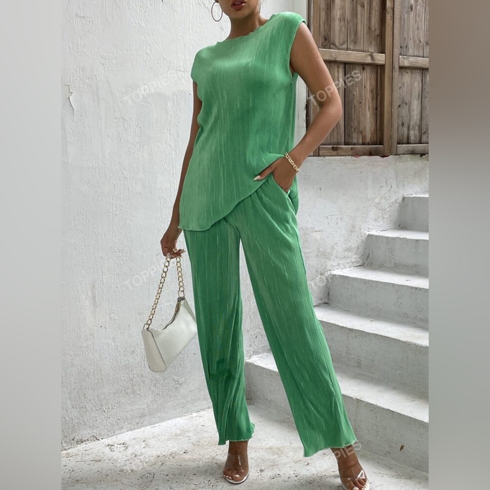 Green Women's Pant Set